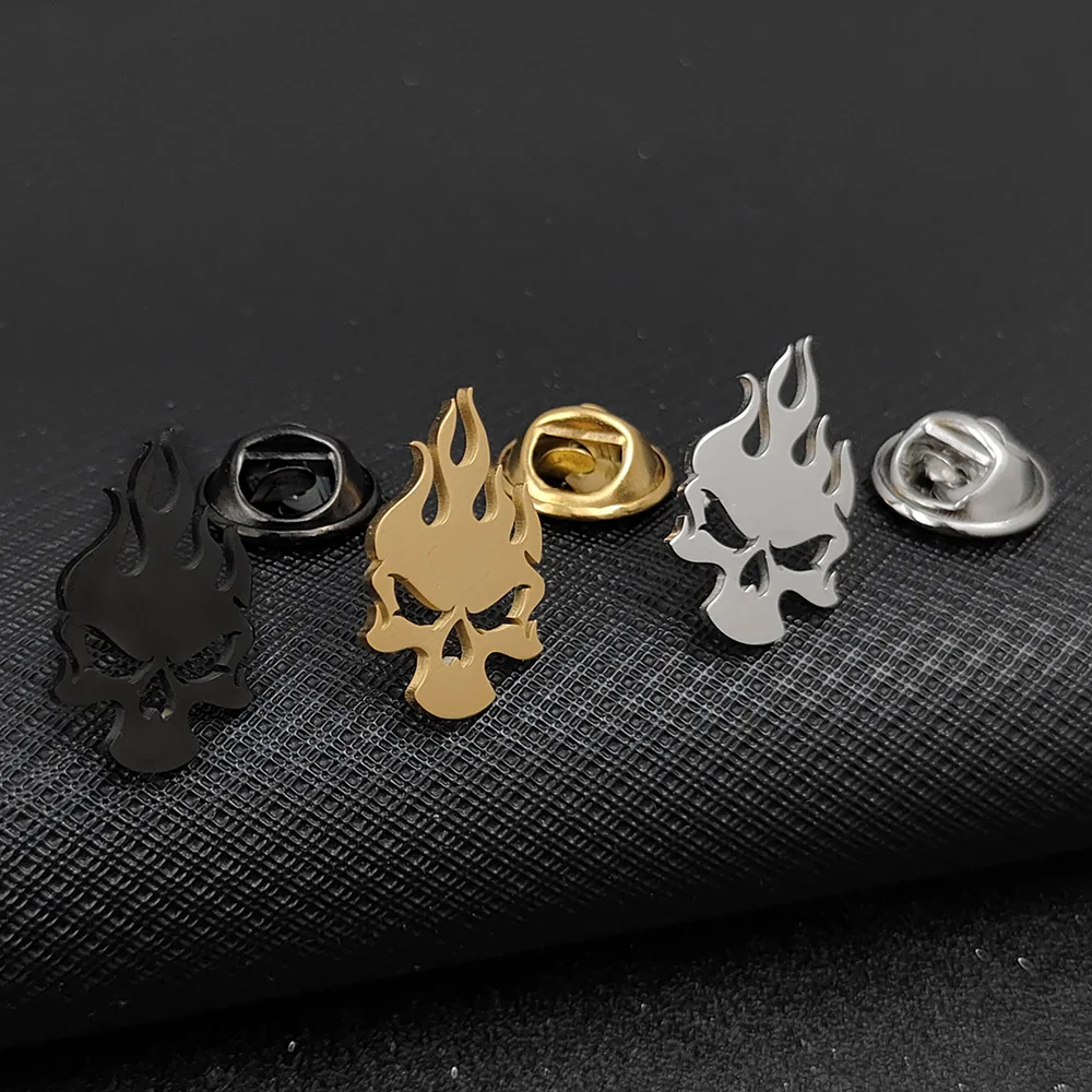 

New retro color metal skull brooch, gift for father and husband, fashion suit accessory