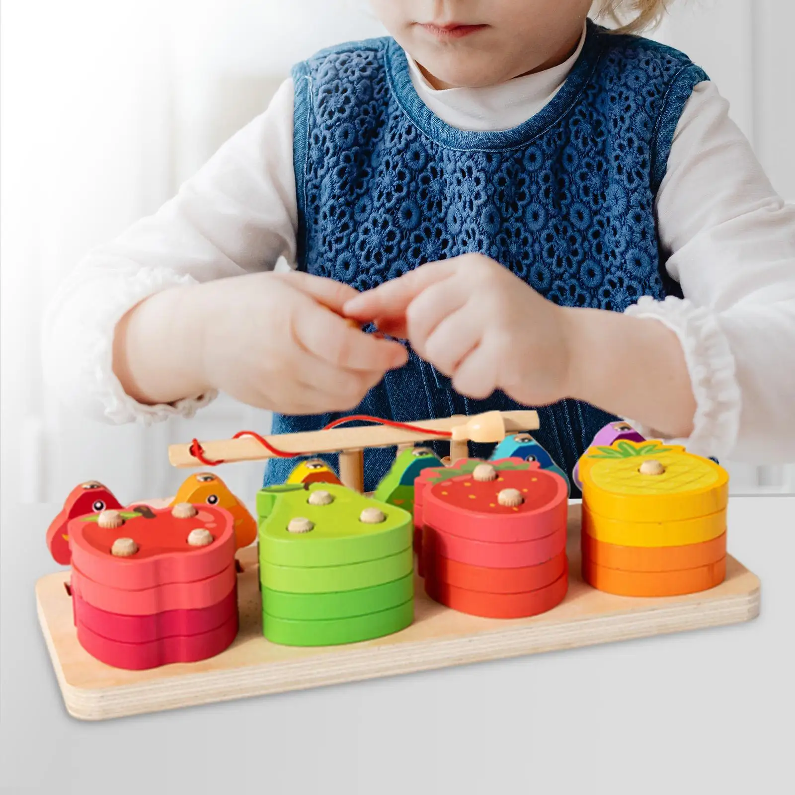 لعبة الصيد الخشبية ألعاب الحفلات التعليمية المبكرة للأطفال فرز الفاكهة التراص