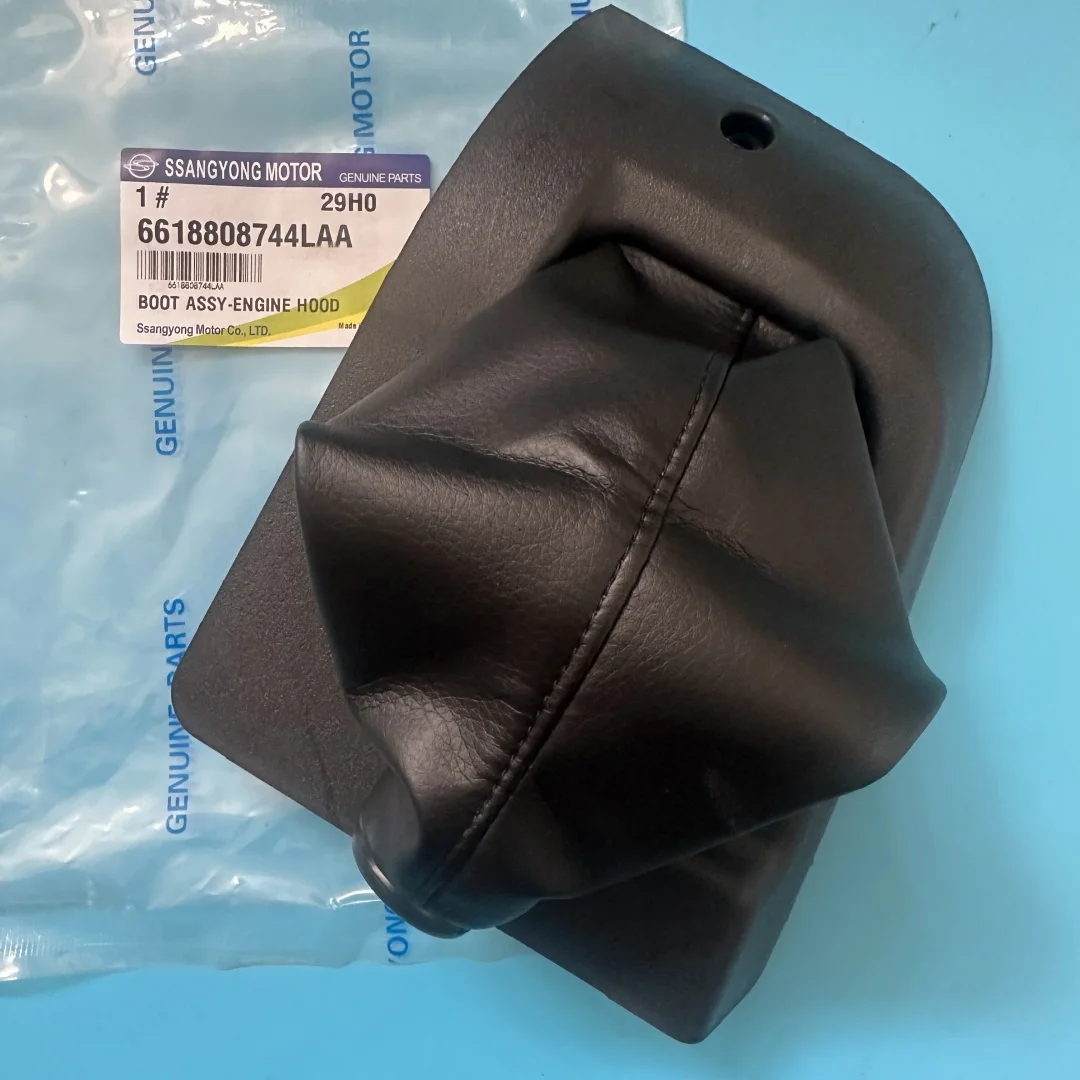 

Engine Hood Boot Assy For Ssangyong MB100 Istana 6618808744LAA