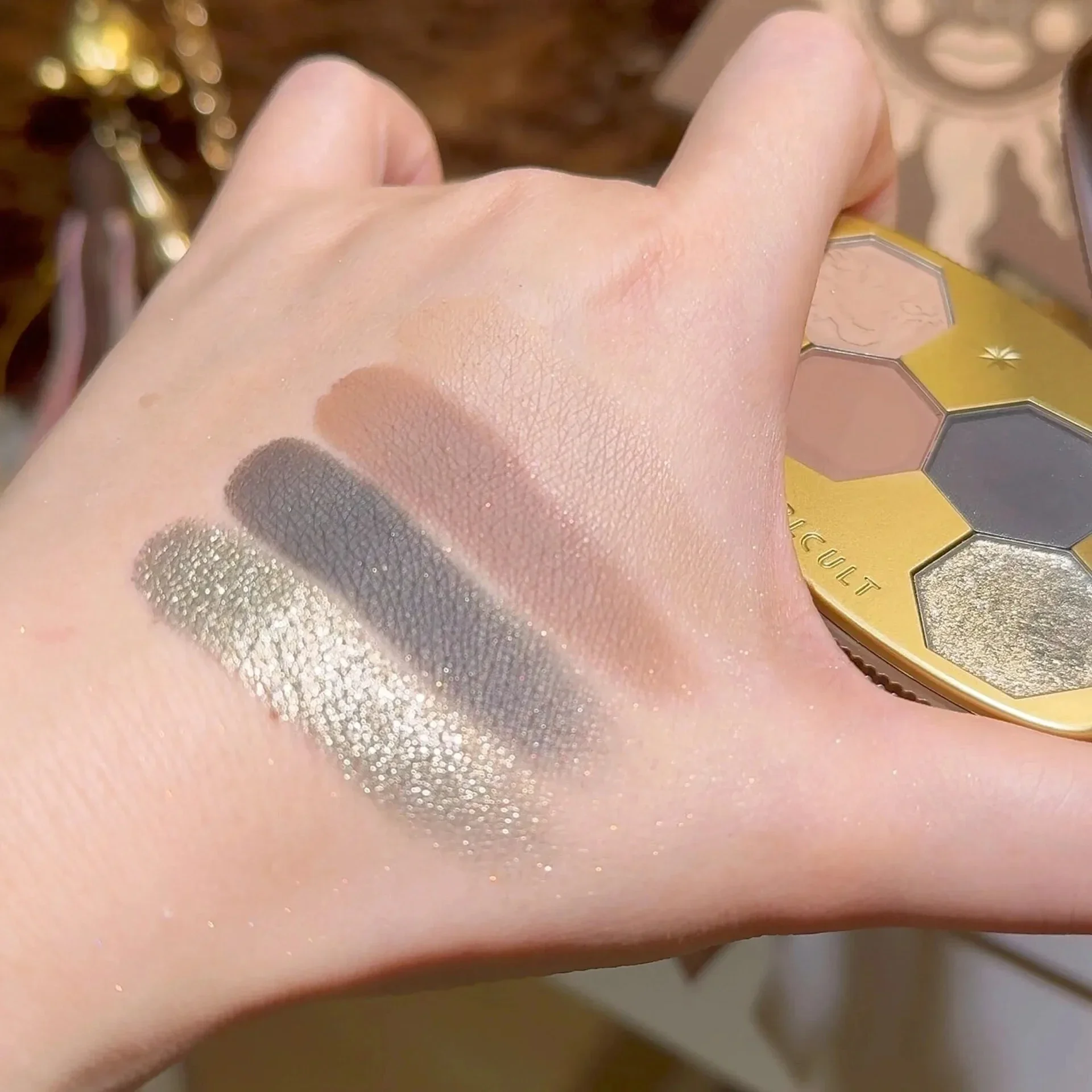 لوحة ظلال عيون براقة مقاومة للماء ، 4 ألوان ، حرباء ، شامبانيا ، لامع ، ظلال عيون ، كورية ، مكياج نباتي