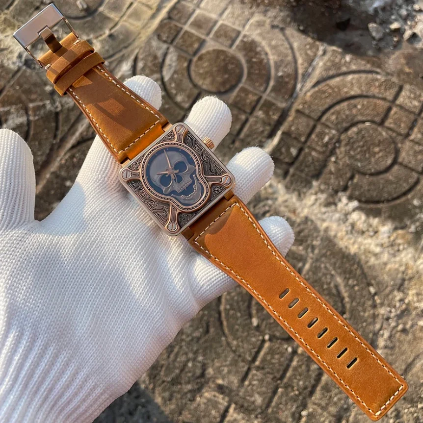 

STEELDIVE Мужские автоматические часы 46 мм бронзовые квадратные механические наручные часы с сапфировым стеклом для дайвера 20 бар водонепроницаемые светящиеся NH35 циферблат с черепом