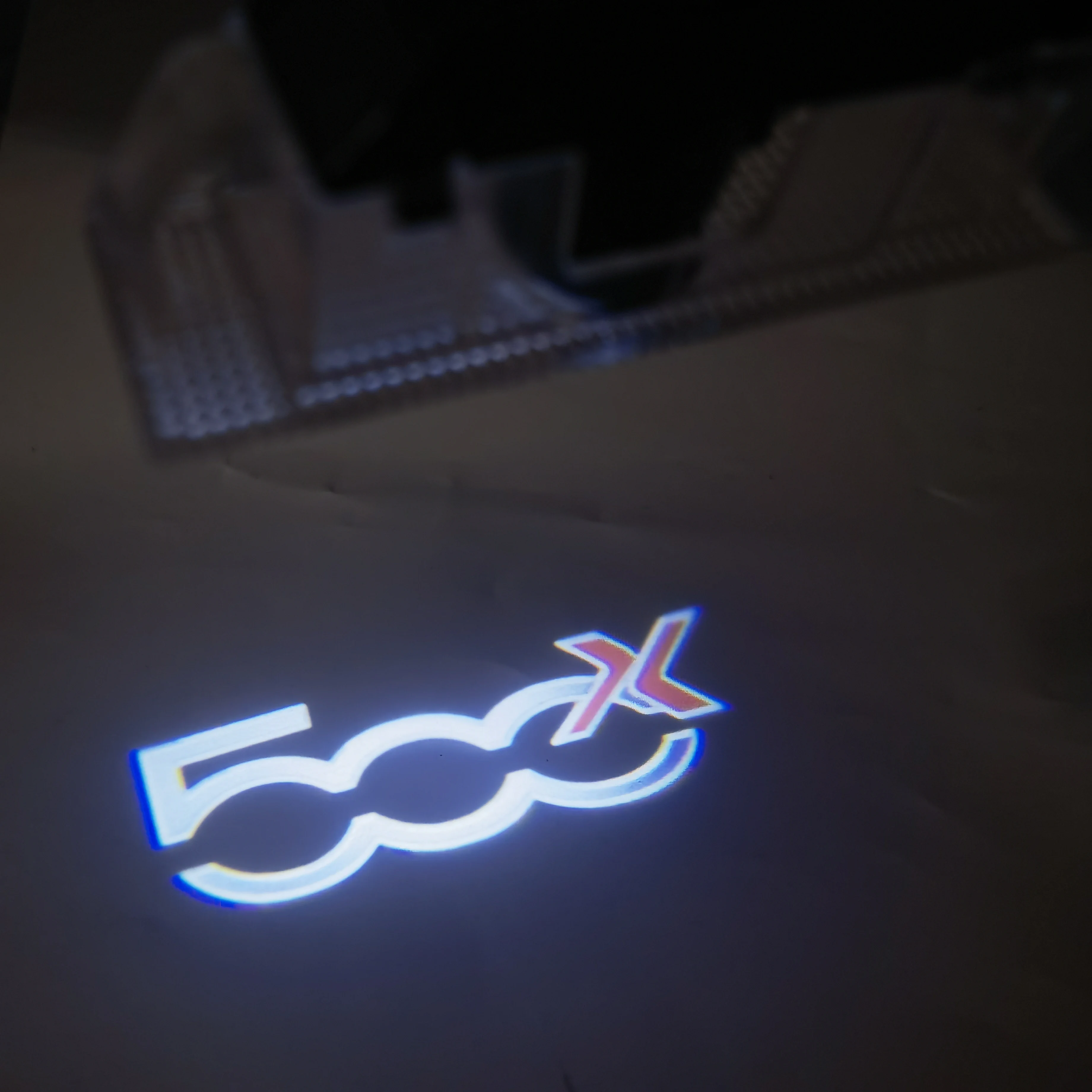 500X Emblem For FIAT Door Light 2pcs FIAT Shadow Light Courtesy Ghost Shadow Light For FIAT 500X PUNTO Auto LED Atmosphere Lamp
