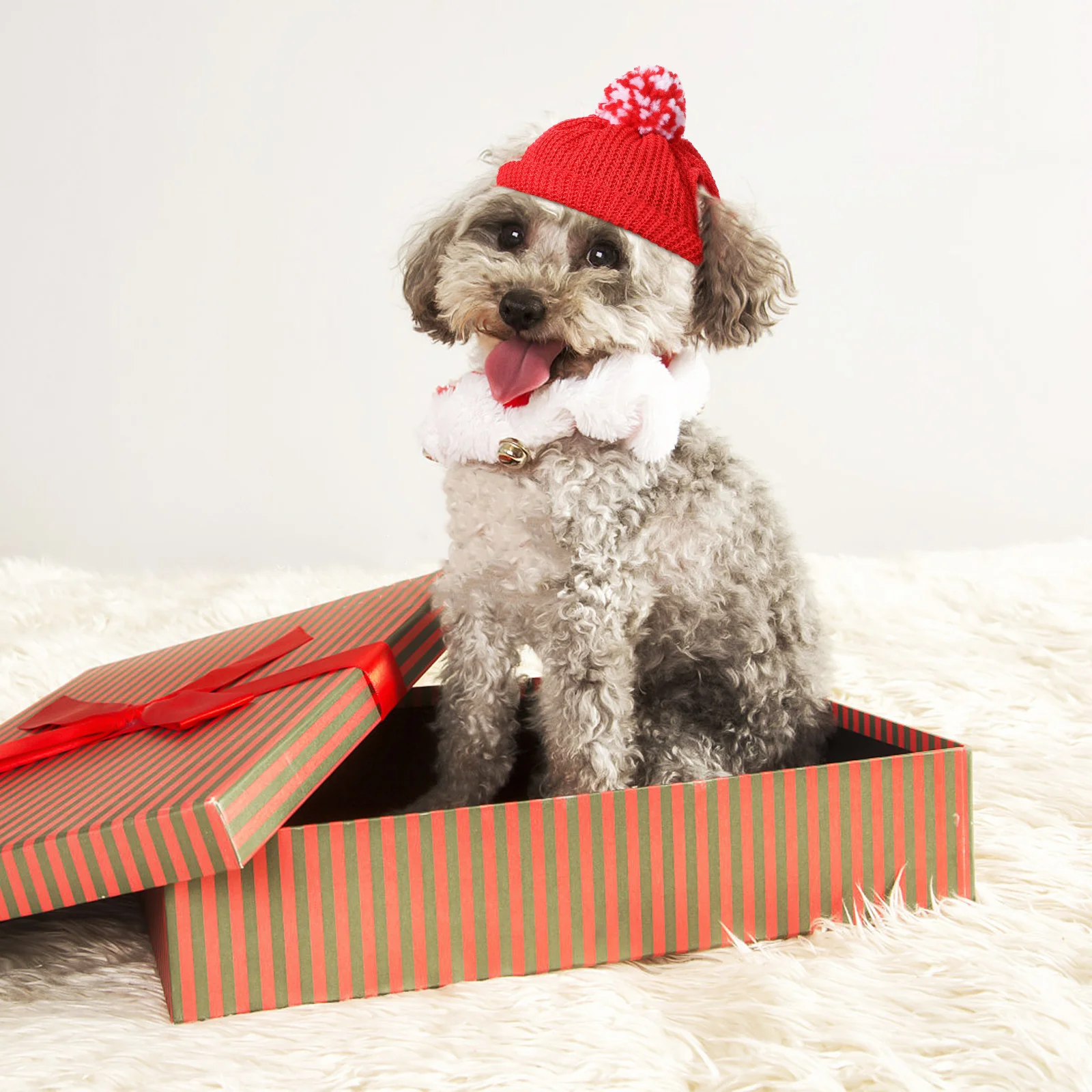 Cappello rosso natalizio per animali domestici Caldo lavoro a maglia di lana Babbo Natale con fori per le orecchie per gatto Cappello per cuccioli