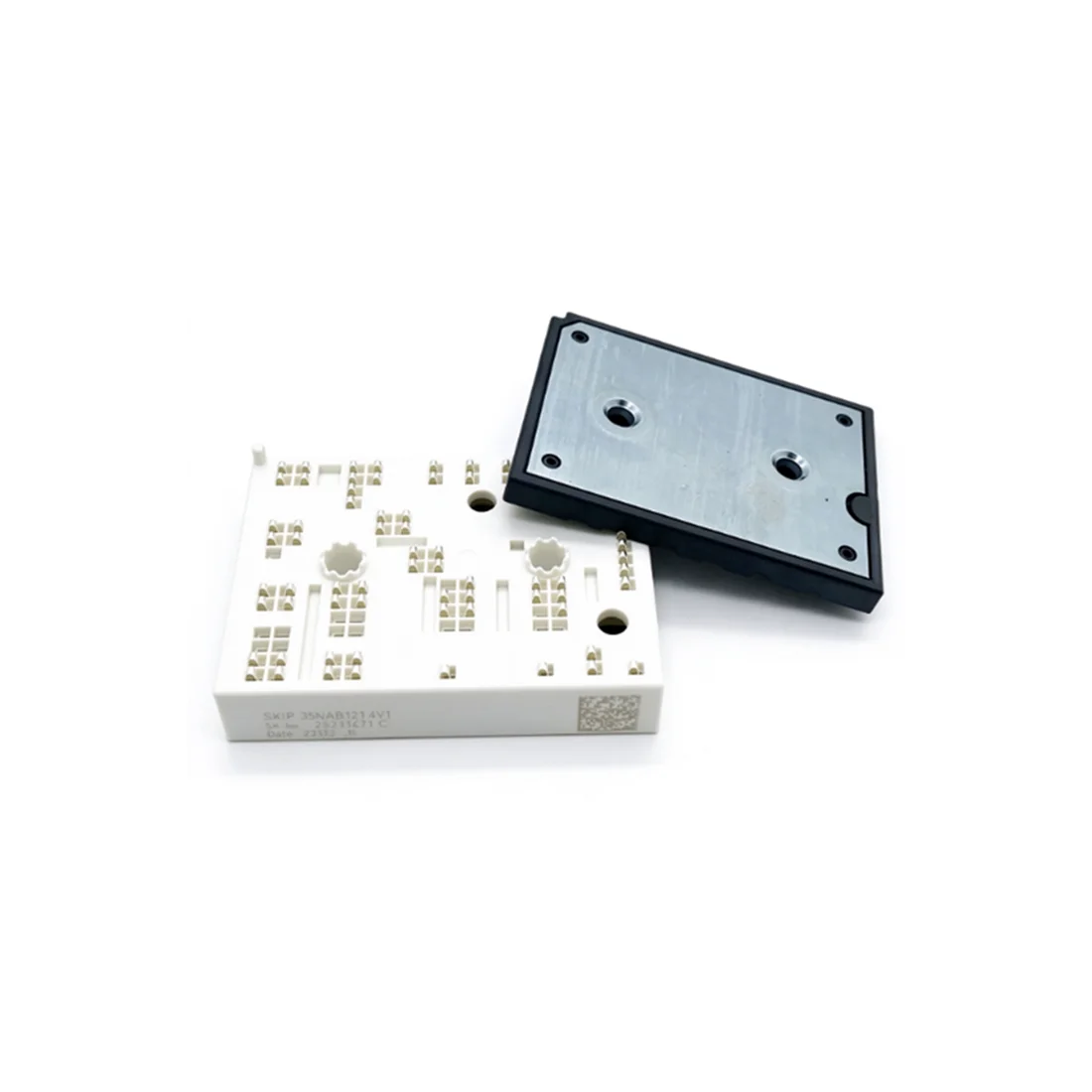 SKIIP34NAB12T4V1 SKIIP35NAB12T4V1 SKIIP36NAB12T4V1 SKIIP37NAB12T4V1 SKIIP38NAB12T4V1 IGBT Power Module 1200V 3-phase Rectifier