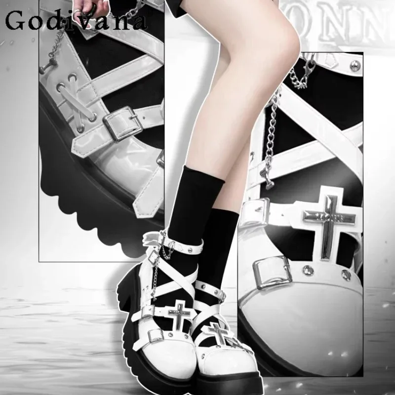 

CyOriginal, туфли в стиле панк с круглым носком, женские туфли Лолиты на толстой подошве и платформе, женские летние туфли-лодочки на высоком каблуке с заклепками Y2K