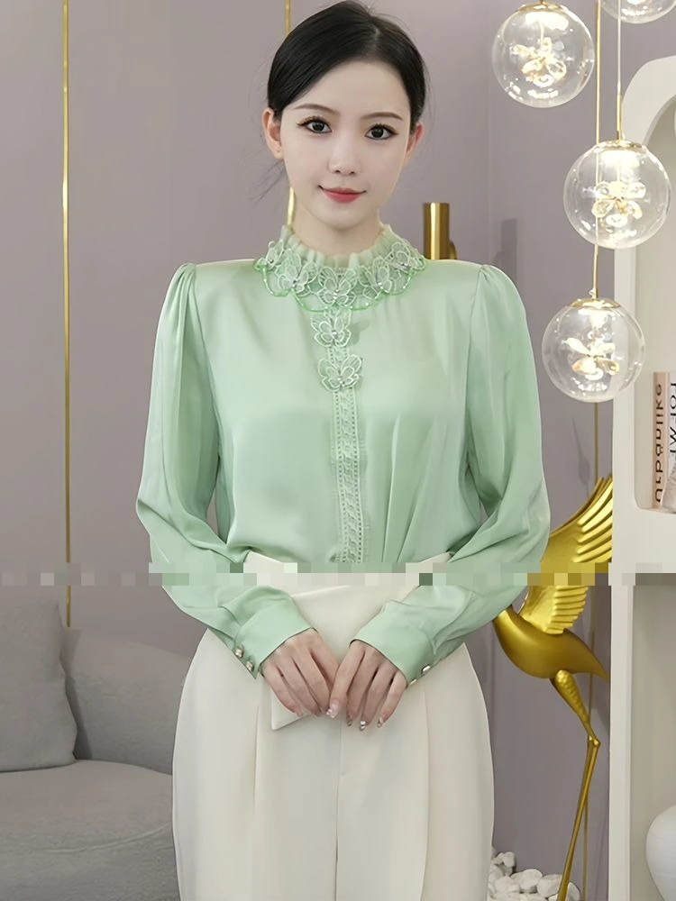 

Autumn High End Green Blouse Women Fashion Embroidery Butterfly Shirt Elegant Ruffle Neck Diamond Top Office Lady E11340