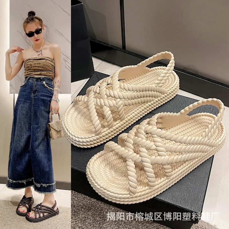 2024 Summer Thick Sole Popular Outerwear Versatile One Word Strap Flat Sandals Little Fairy Popular Pinecake Beach