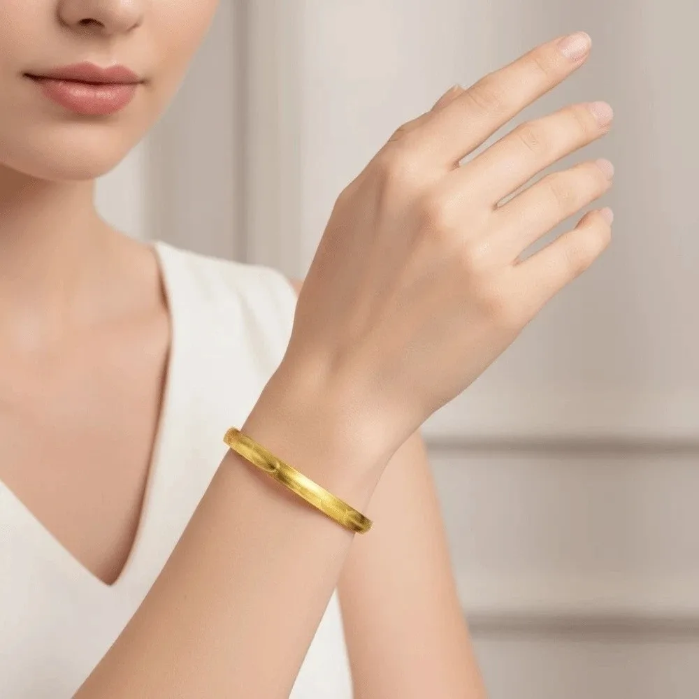 Pulsera de aleación con diseño de ojo de gato, resistente al agua, con patrón ondulado, brazalete abierta con acabado cepillado, color sólido, aro de plata rígida para la muñeca, para mujer.