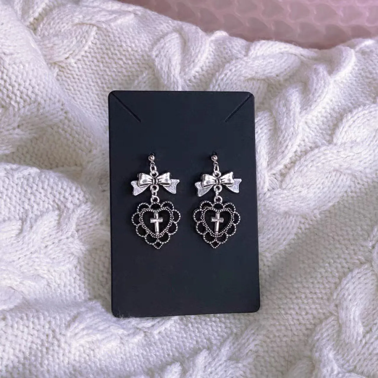 1 Pair Hot Selling New Japanese Sweet Water Diamond Love Bow Earrings Earrings and Needles Jewelry, Cute for Men and Women