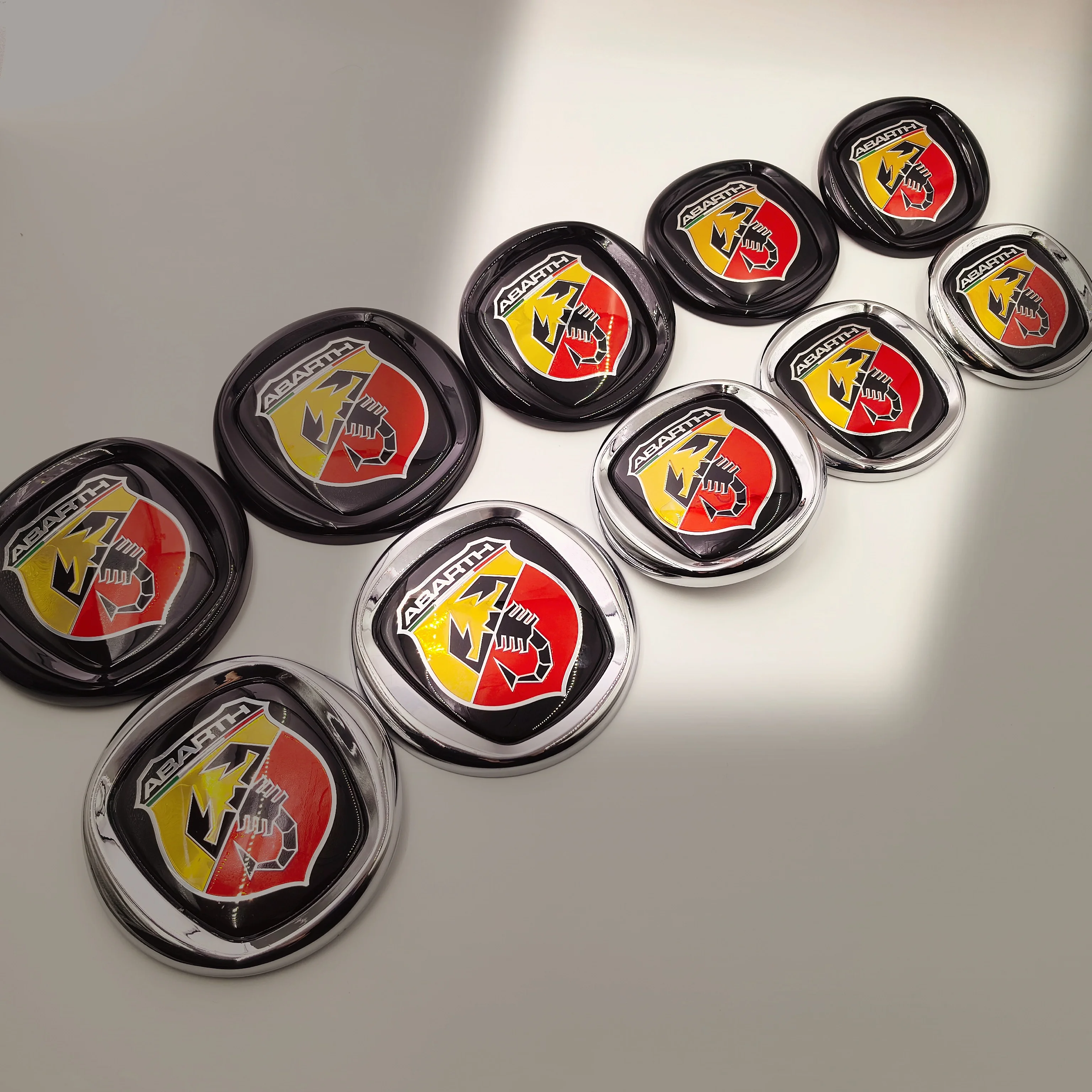 Emblema de coche 8,5 cm 9,5 cm 10cm 12cm 85mm 95mm 100mm 120mm capó de coche capó delantero parrilla maletero trasero emblema Logo insignia para FIAT Abarth