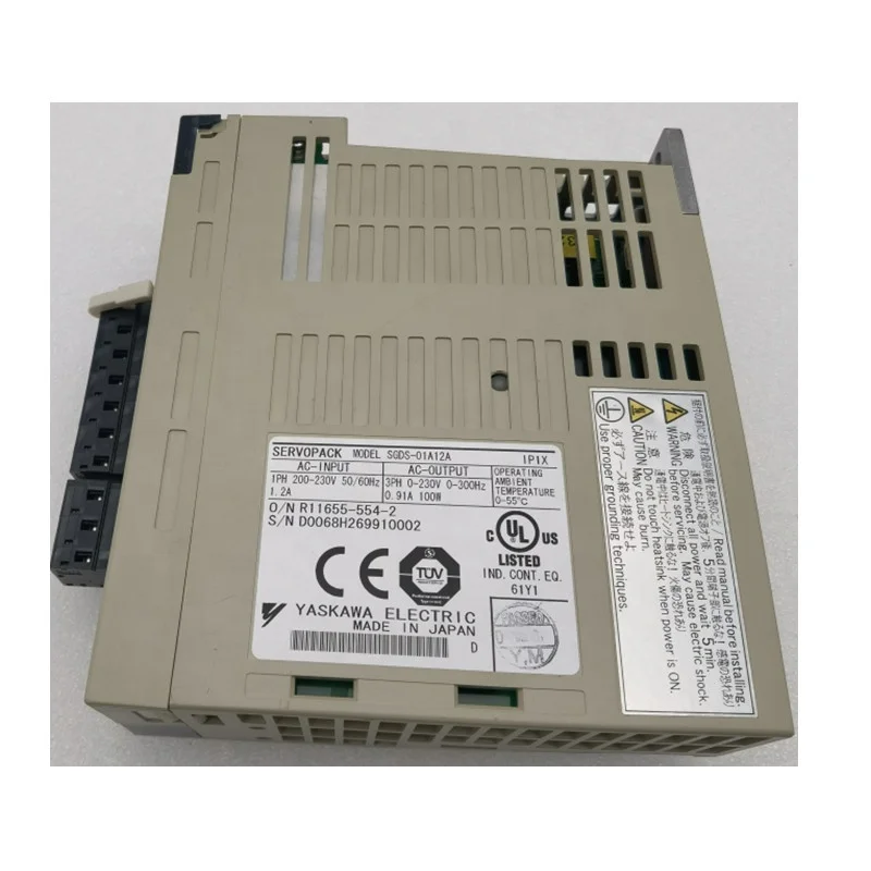 

YASKAWA SERVO DRIVE SGDS-01A01A IN STOCK