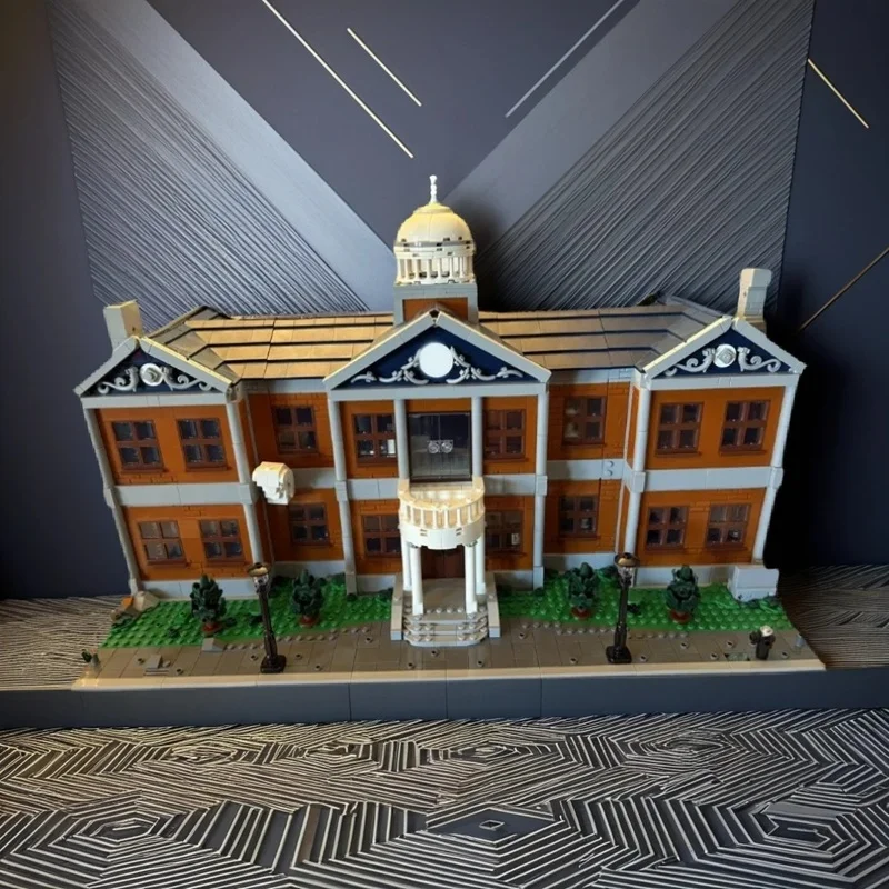 

4325PCS MOC Hero Movie Mutant Mansion Model DIY Creative Assembly Building Blocks Display Birthday Gift Collectible Building Set