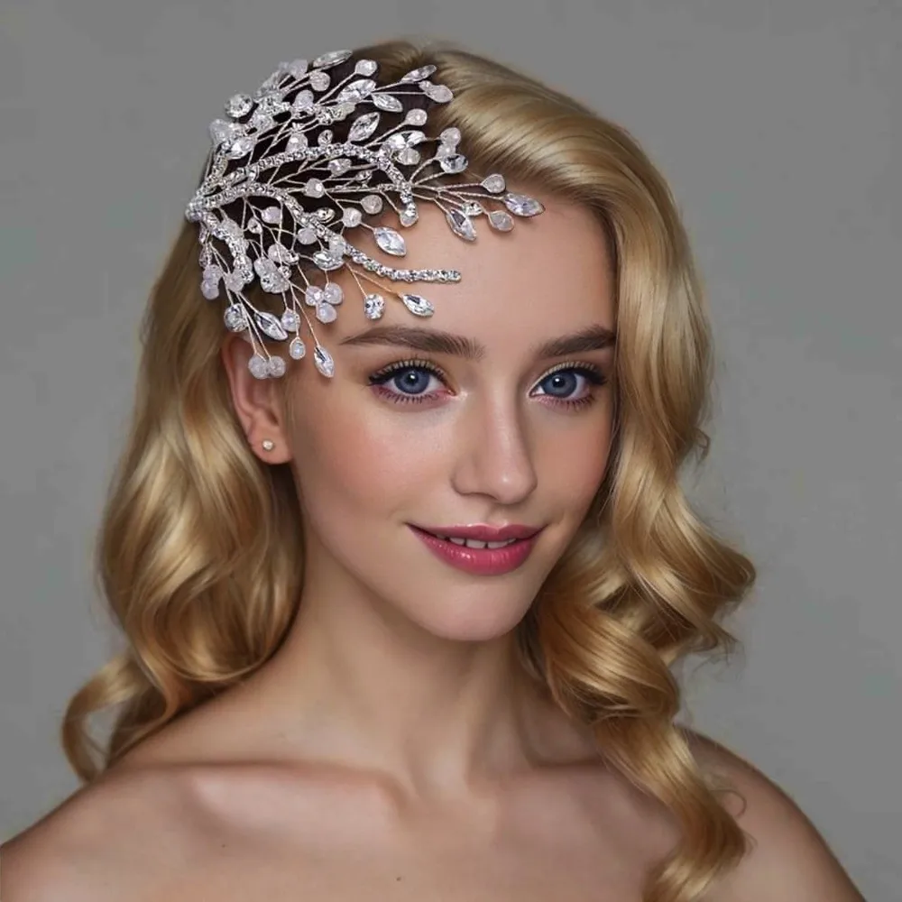 

Elegant Rhinestone Bride Headdress Sparkling Flower Photography Headband Handmade French Style Wedding Wreath Party
