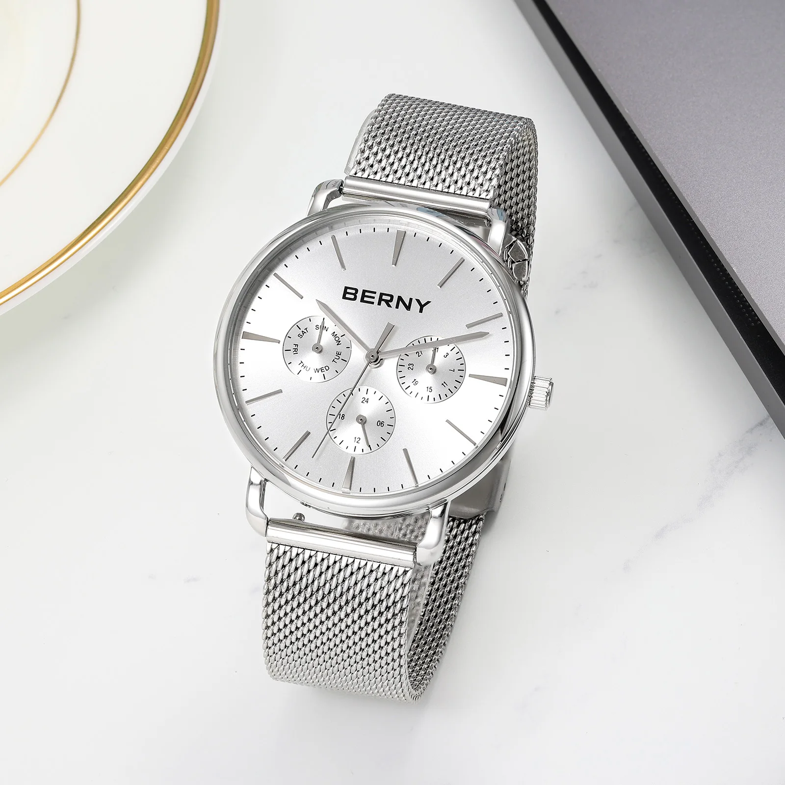BERNY Herrenuhr mit Kalender und Wochenanzeige, moderner Stil, klassisch, elegant, schlanke Quarzuhr, Edelstahl 6P29 5ATM Armbanduhr – Detail 8