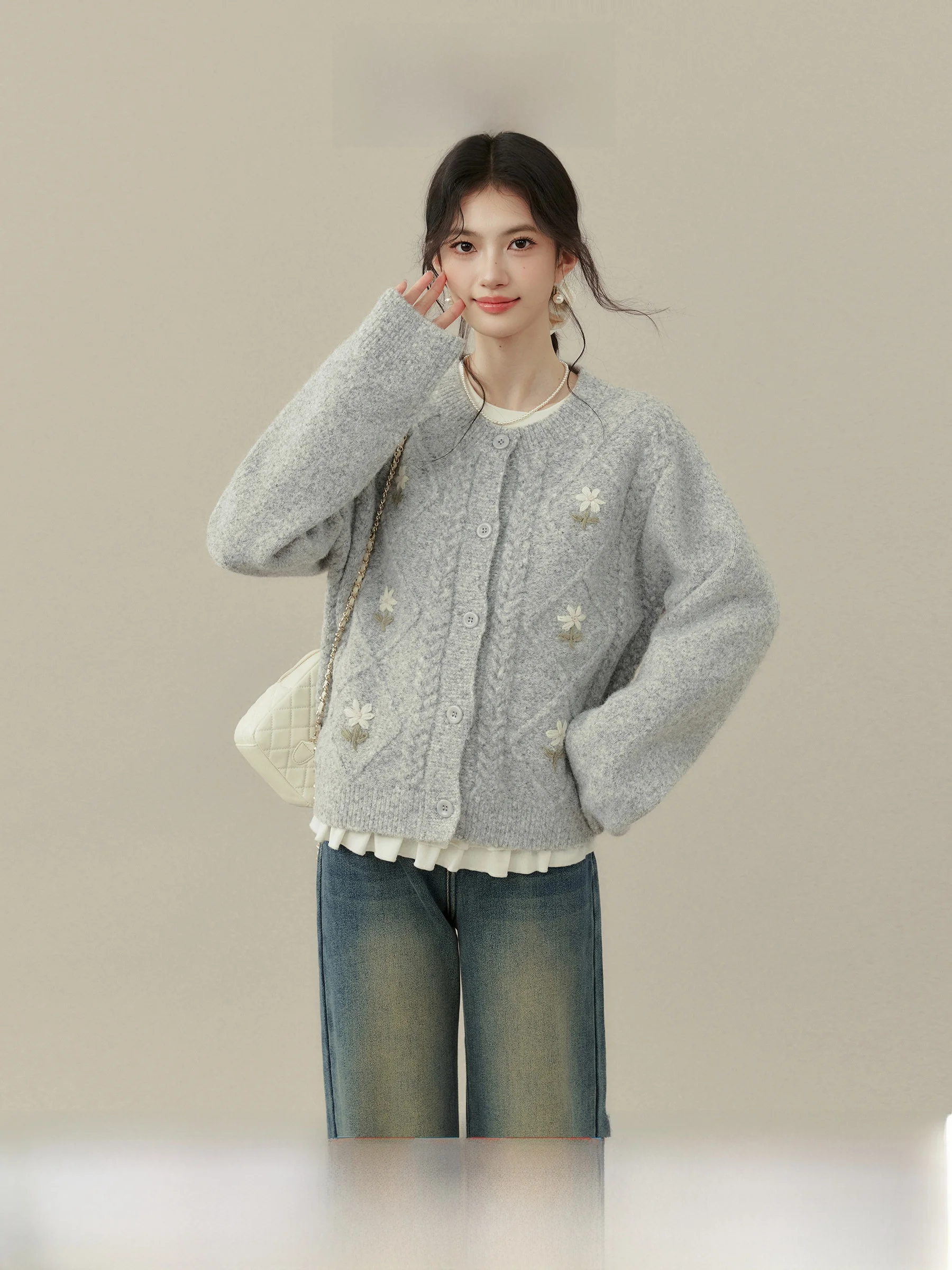 

ay Knitted Open Cardigan Women's Loose Sweater Design Sense Embroidery Lazy Sle Flower Ornament Commute Sle Pure E-comm...