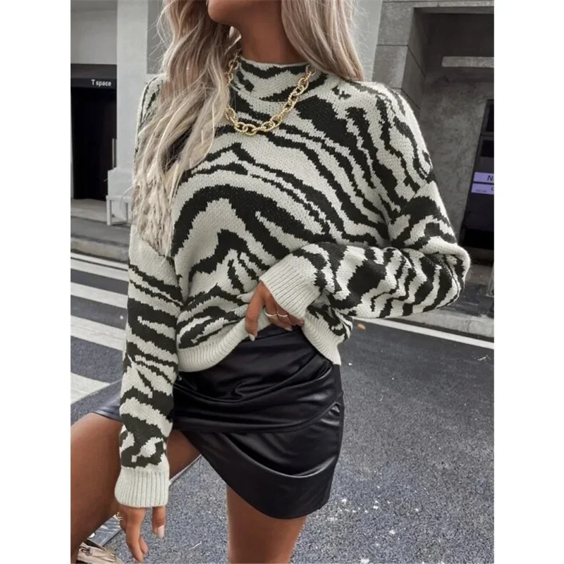 Pullover lavorato a maglia con motivo zebrato sciolto di nuova moda per abbigliamento donna autunno inverno maglione spesso Casual femminile personalizzato