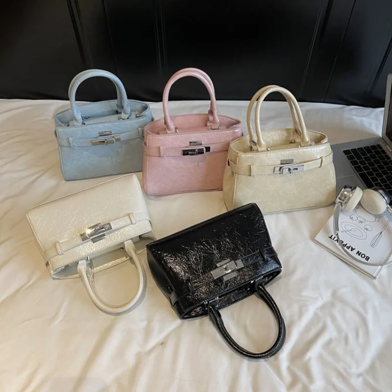 

Classic Tote Bag For Women The Definitive Bag For Organized And Stylish Women Everywhere