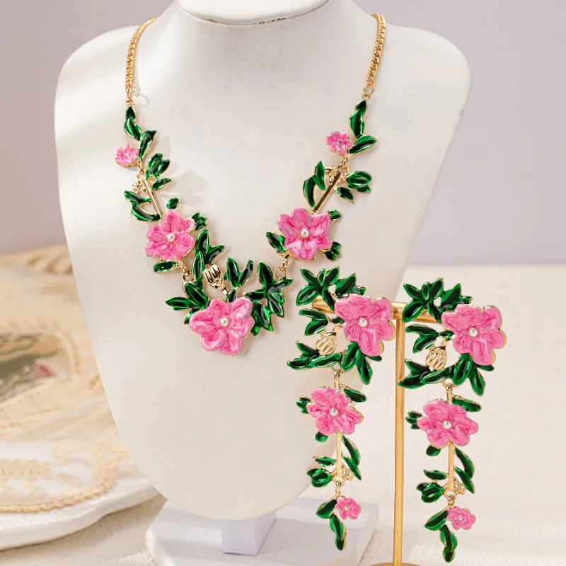 

Retro Pastoral Style Pink Rose Flower Metal Long Earring Holiday Style Boho Necklace Atmosphere Fresh Jewelry Sets for Women