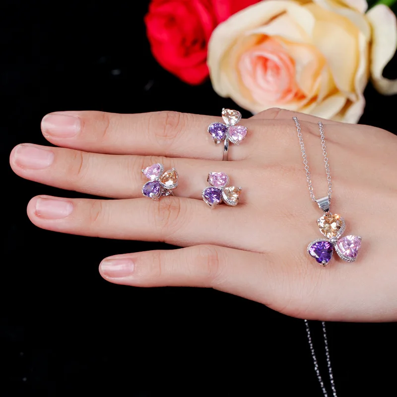 

Корейский комплект украшений из циркония «Клевер» — серьги, кулон, кольцо (тройка), новинка, хит продаж