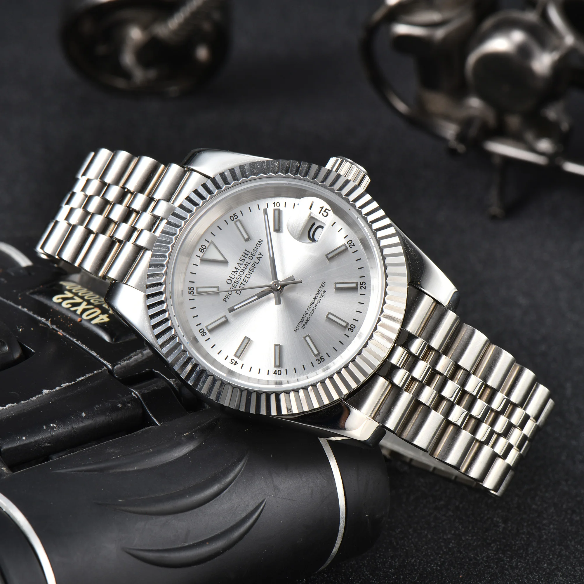 36/39mm Men's watch Sapphire glass Stainless steel 10bar waterproof case NH35 movement NH35 watch for men DIY logo watch custom