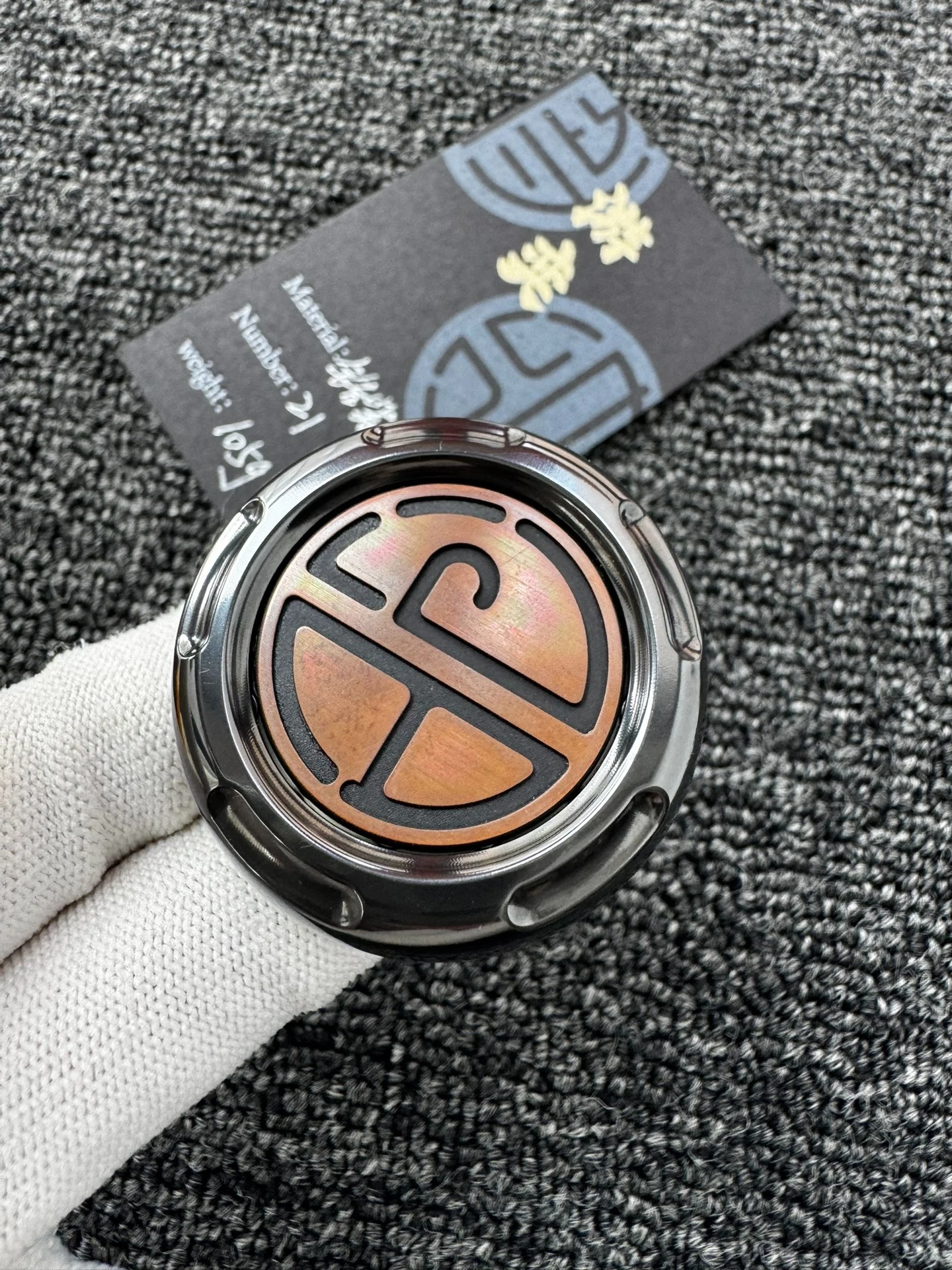 MAG Youyi, zirconium copper material chess coin edc metal decompression toy