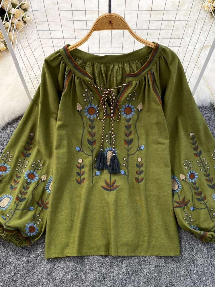 

2025 Spring Autumn Ethnic Style Retro Loose Embroidery Cotton Linen Crew Neck Pullover Shirt Women's Casual Tops Blouse Boho