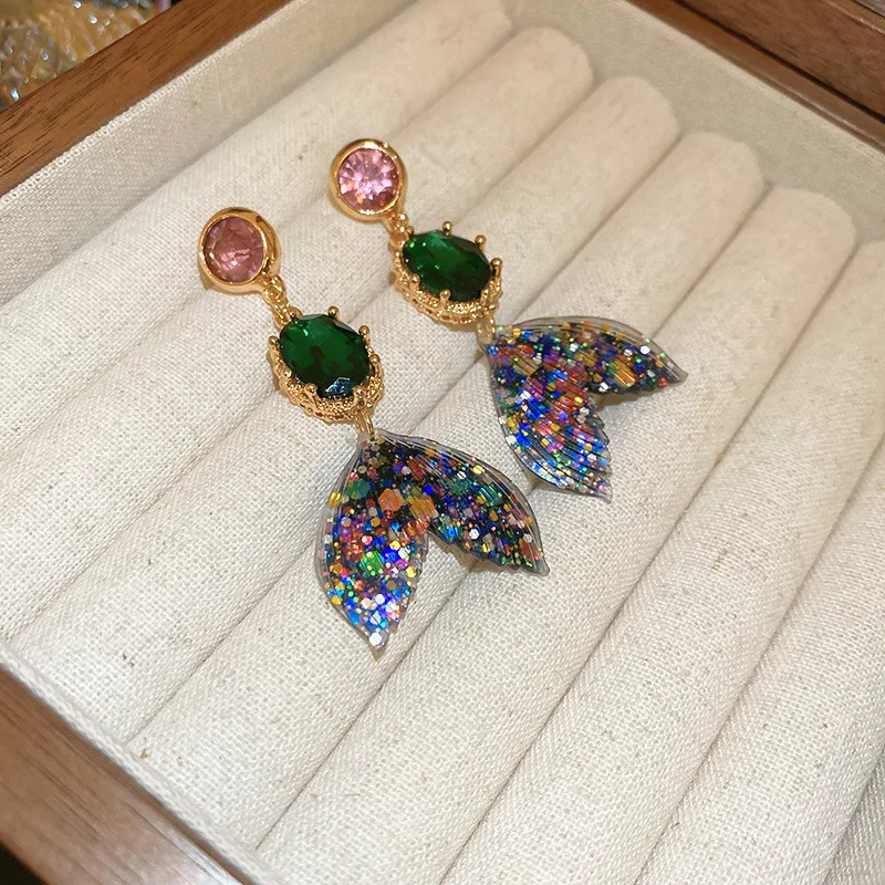Colorful Fishtail Rhinestone Earrings for Women Fashion Style Drop Earrings Medieval Vintage High-grade Sense Jewelry Girl Party