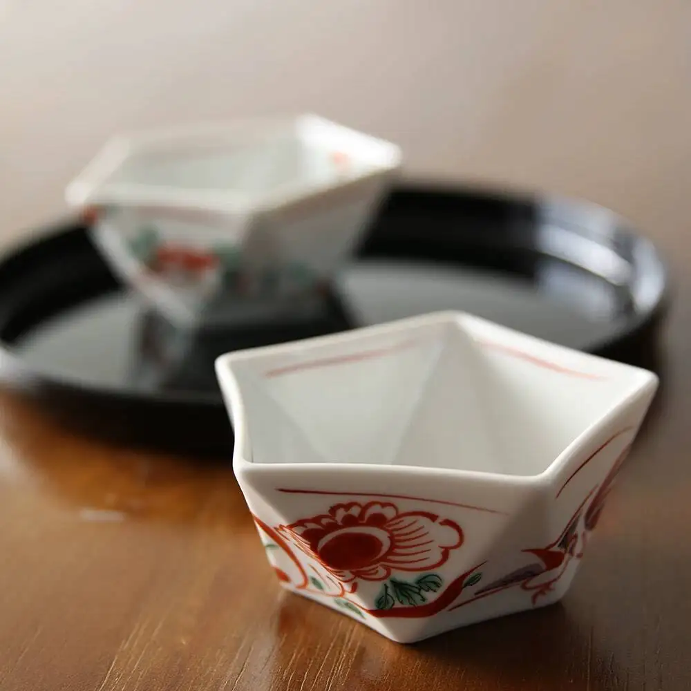 In-Stock Imported Kutani Ware Red-Painted Pentagon Small Japanese Cuisine Ceramic Food Dipping Bowl