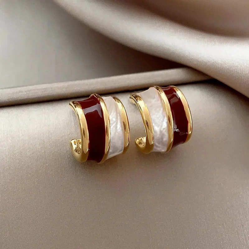 

French Style Semi-Circular Stud Earrings Red White Drip Oil Design Women Fashion Trendy Ear Jewelry