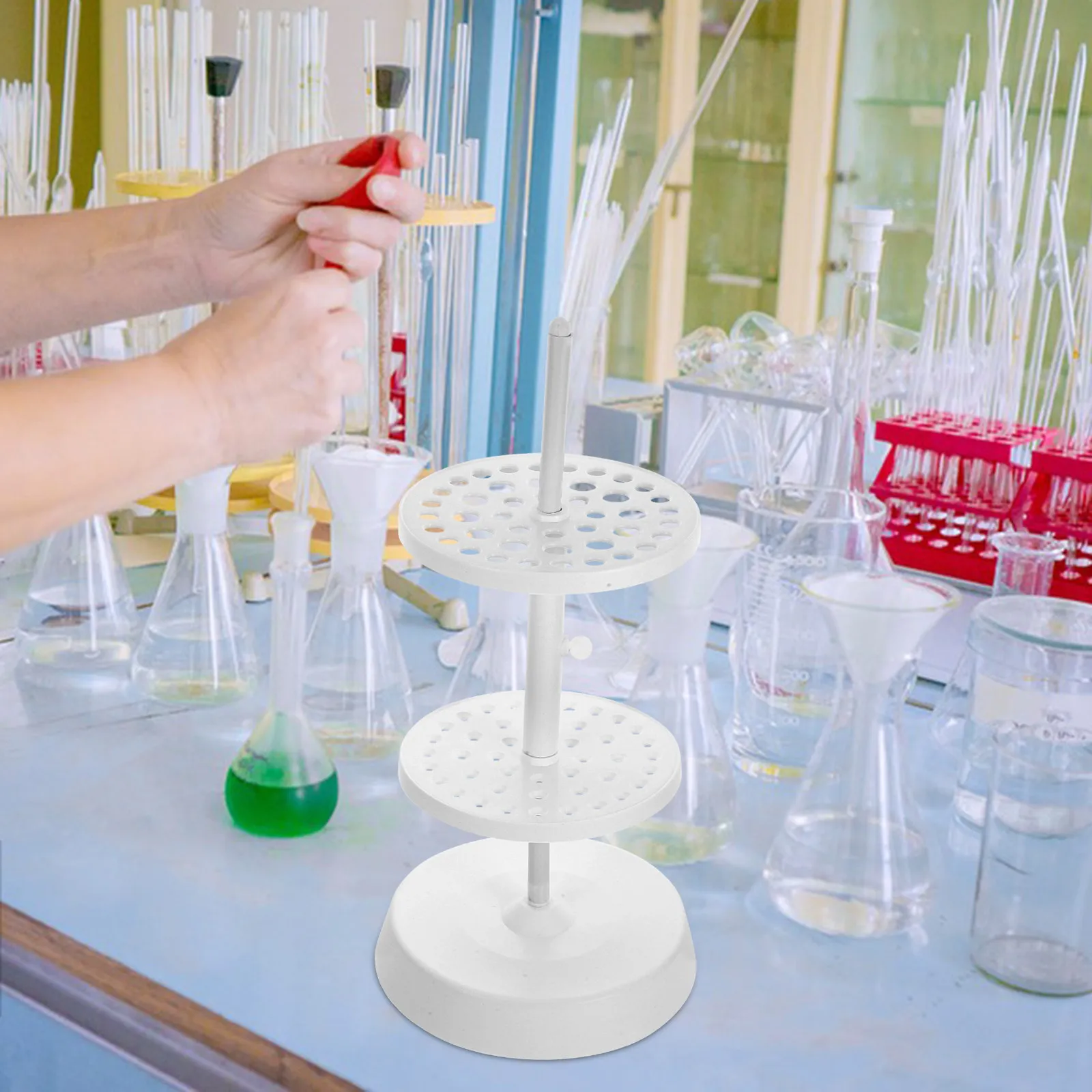 Obrázek 6: Plastový kolo disk pipetou držák svislý pipetou držák laboratoř aparatura držák konírna otočný mezera šetření laboratoř