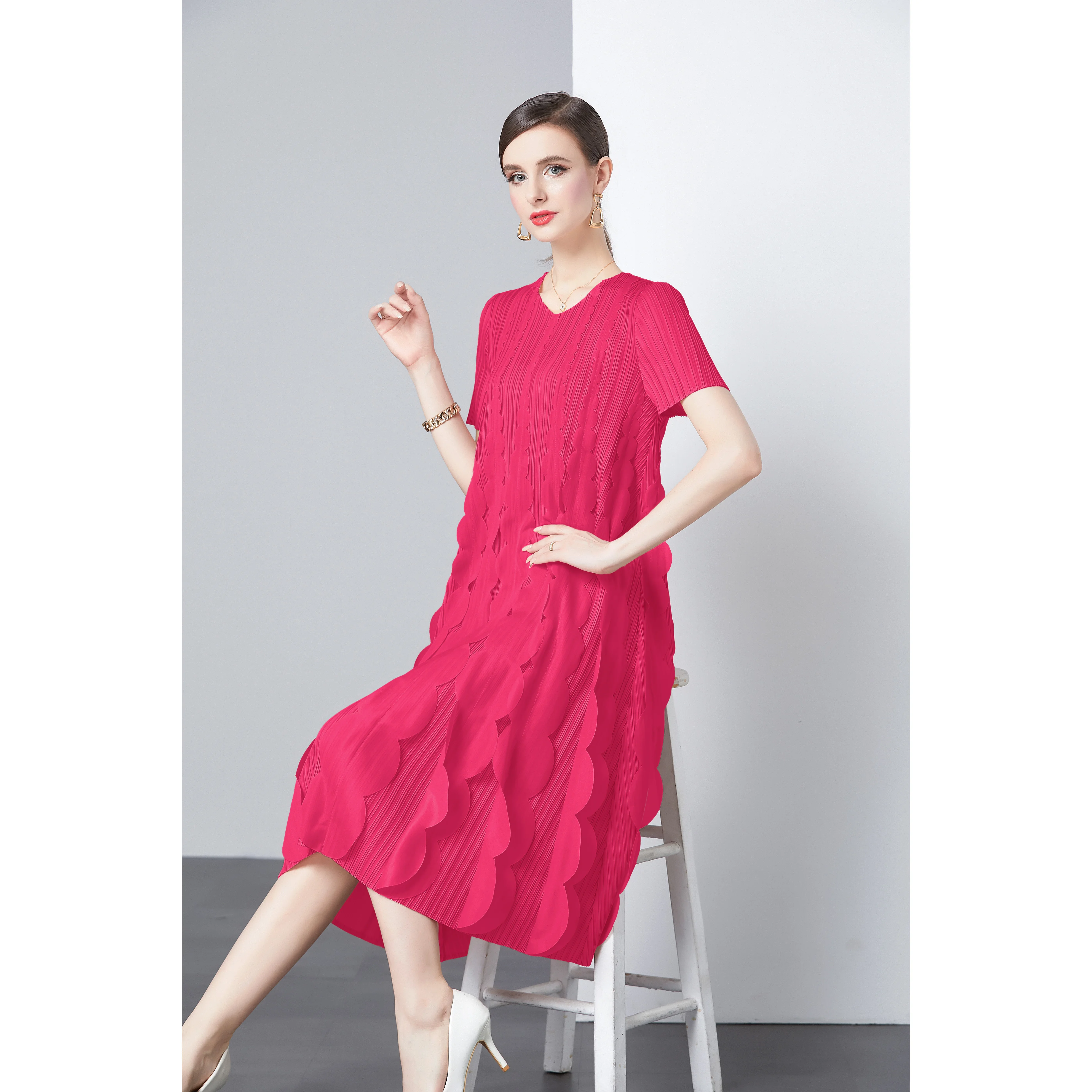 Miyake Elegant Temperament Dress 2024 Short Sleeved Summer Design Three-dimensional Decorative Patch Pleats Slimming Long Skirt