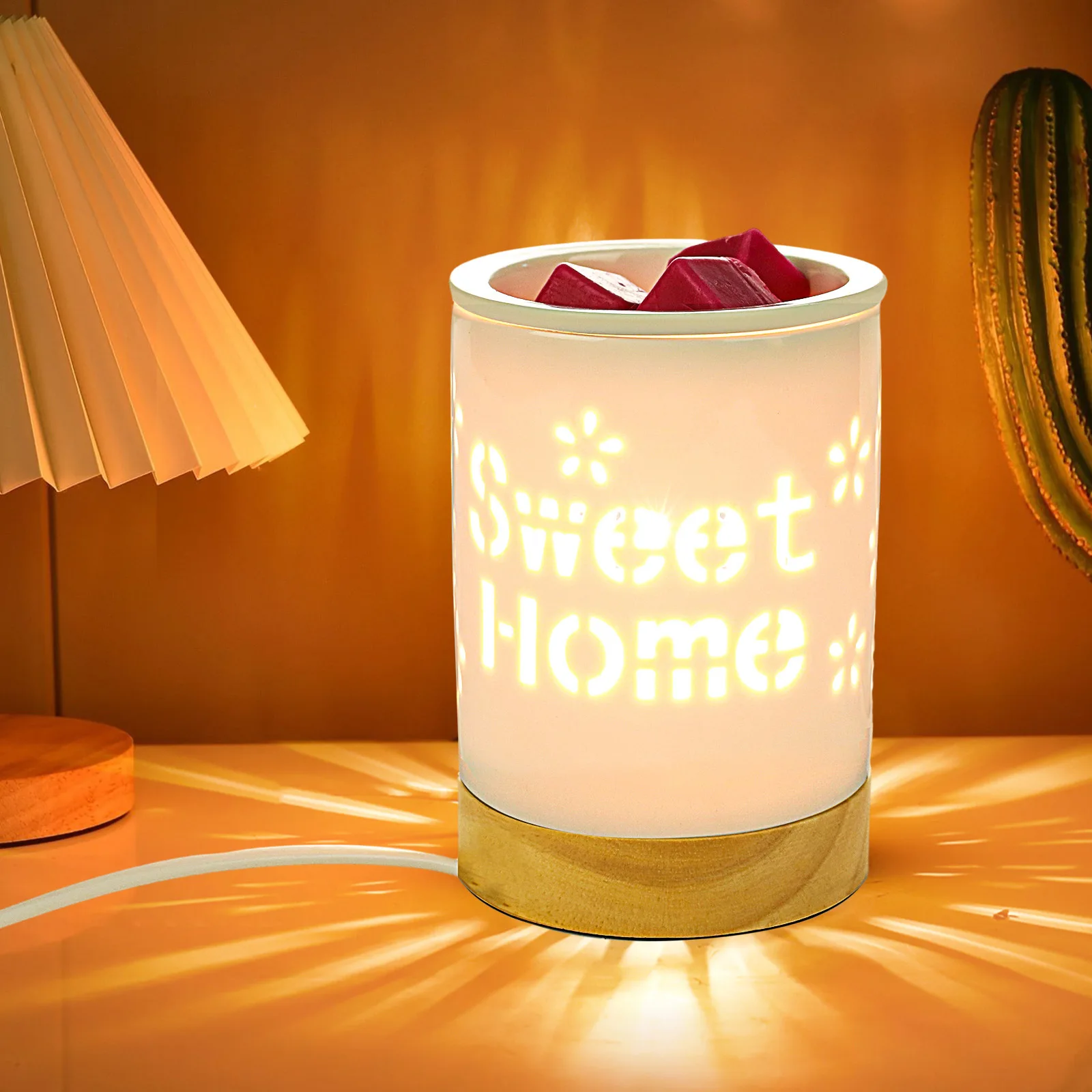 

Nordic fire-free aromatherapy lamp crystal diffusing night lamp melting wax lamp high-value indoor bedside table lamps