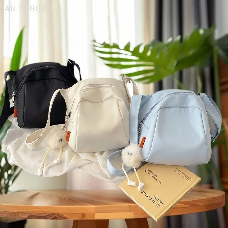 

Large Capacity Shoulder Crossbody Bag For Women Lightweight Waterproof Canvas Bags Fashion Shell Bags