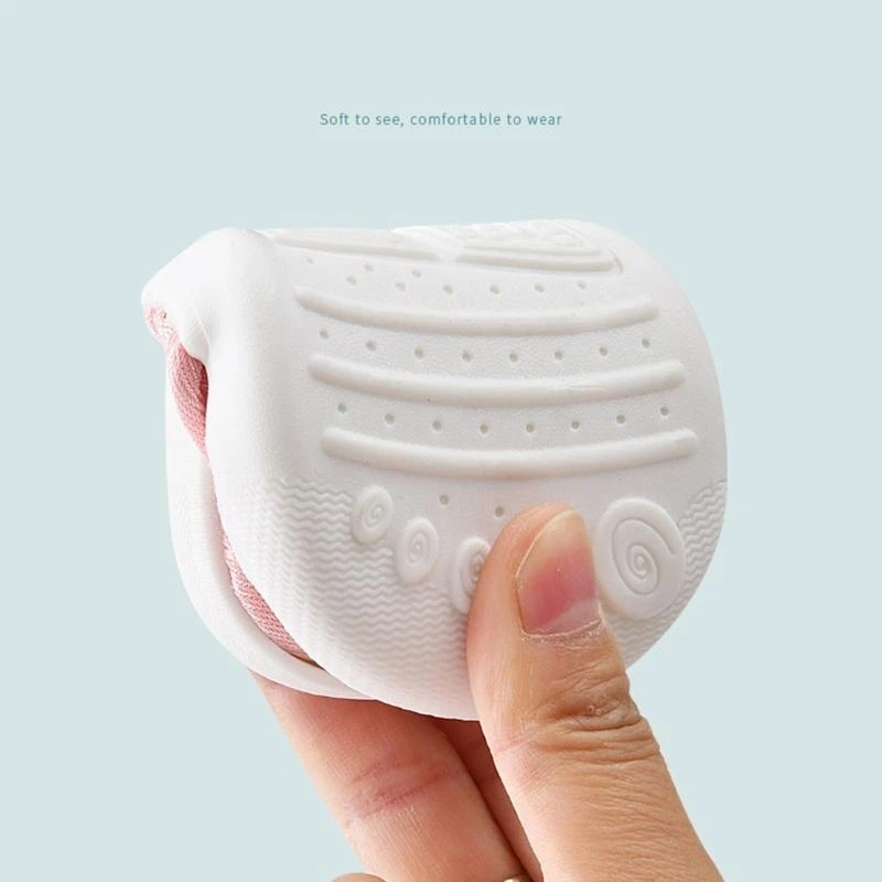 J15U صندل للأطفال أحذية لينة وحيد للأطفال الصغار قابلة للتنفس أحذية مشاية أولى شبكية هوائية مانعة للانزلاق من 1 إلى 3 سنوات