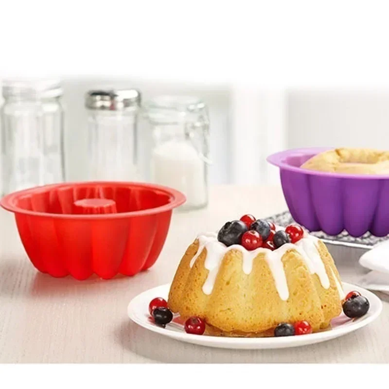 

Random Color Flower Creative Diy Shape Sugarcraft Embossed Chimney Shaped Cake Silicone Mold Pan Baking Accessories Small Tools
