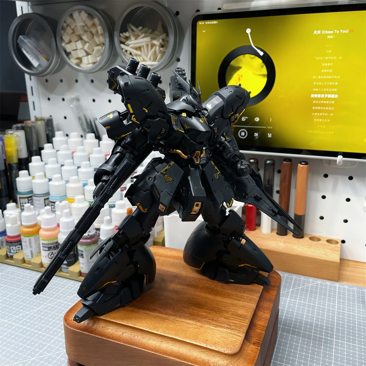 SIHAI 1/144 RG Msn-04 Sazabi noir Double corne entonnoir assemblage modèle Kit anime figurine en plastique Robot modèle poupée jouet cadeau