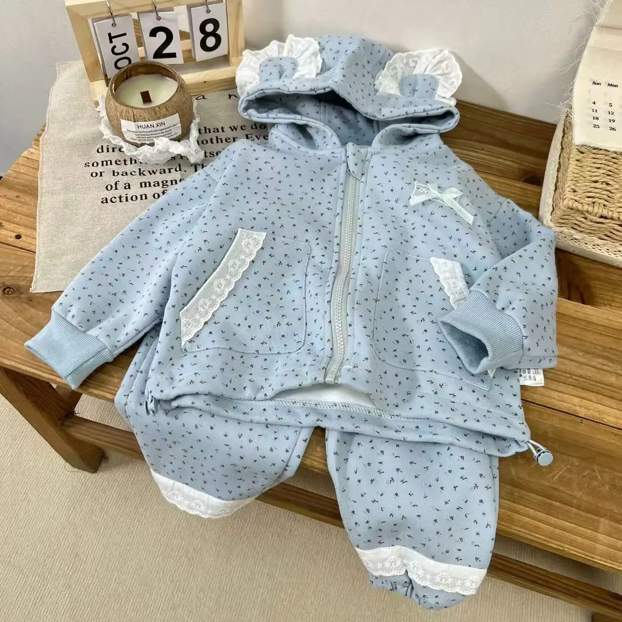 

Children Clothes Set Spring and Autumn New Kids Boy Baby Cartoon Sweater Pants 2pcs Boys And Girls Sports Clothing Suit