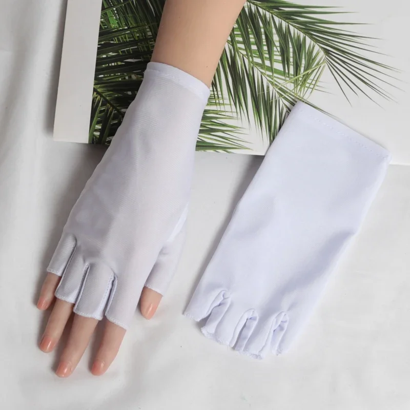 1 Pair Women Casual Lightweight Thin Breathable Half-Finger Gloves for Summer Use Elastic Driving Gloves