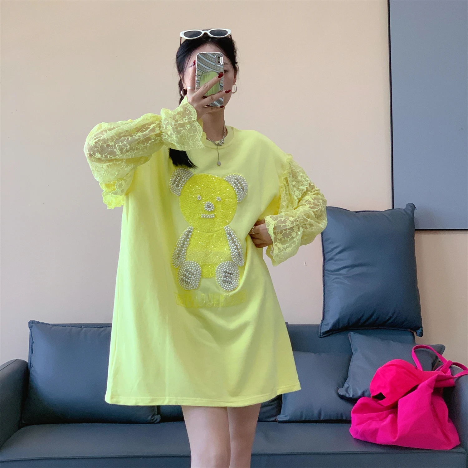 Korean Style Lace Patchwork Flared Long Sleeve Sequin Top Autumn Mid-Length Cartoon Sweatshirt for Women Anime Hoodie Sweatshirt