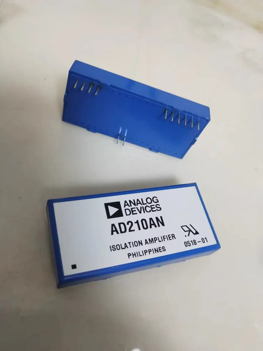 

Модуль микроизолированного усилителя AD210AN