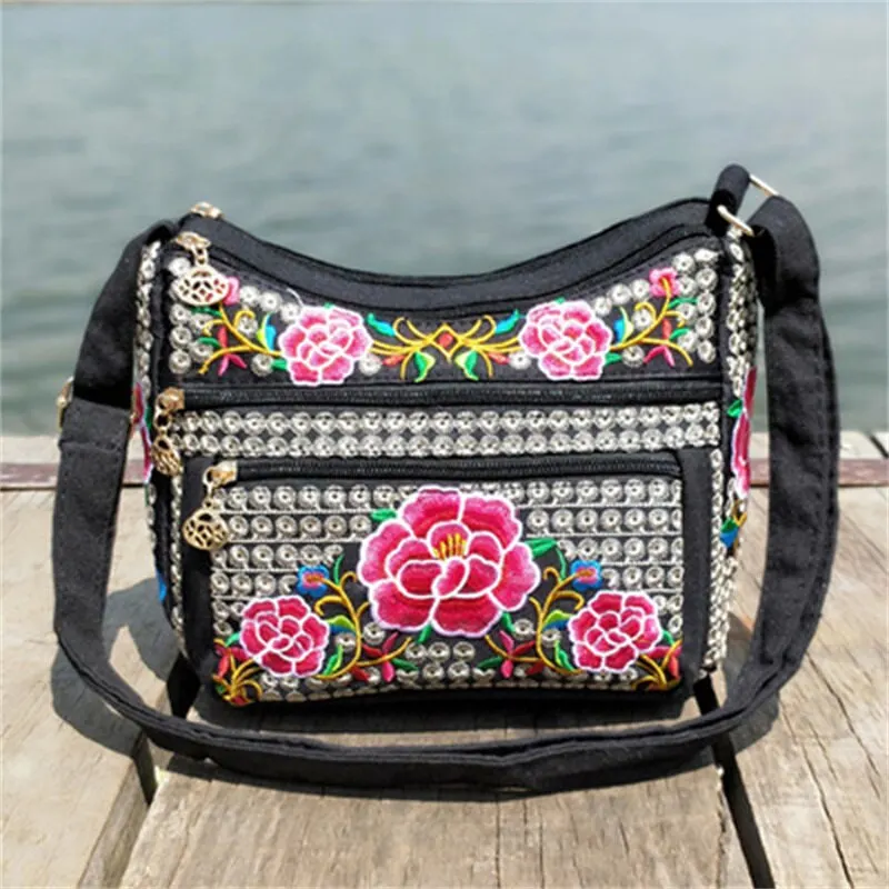 New Ethnic Style Embroidery Women Bag Large Capacity Embroidery Canvas Ladies Adjustable Strap Shoulder Bag