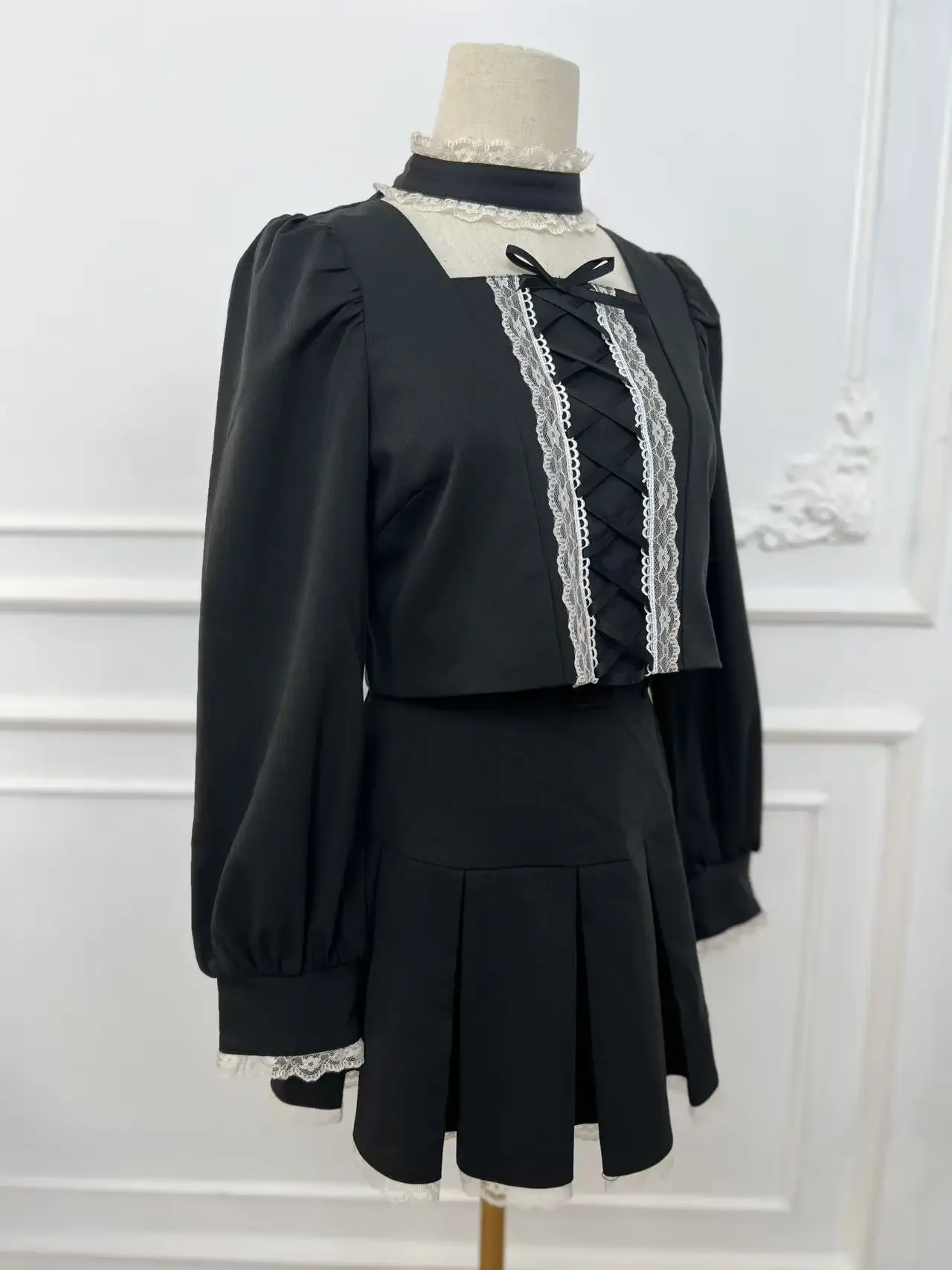 IMU Spring and Autumn New Japanese Sweet Long Sleeve Top and Skirt 2-Piece Set Girls Women Lace Bow Black Top Mini Skirt Outfits