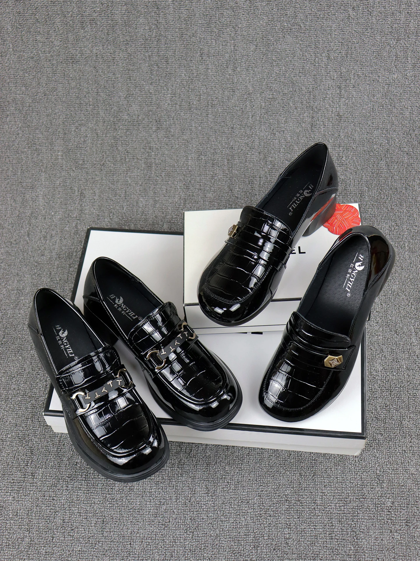 confortable-rouge-li-femmes-oes-2025-nouveau-sle-briti-retro-loers-doux-bot-thi-talon-faionable-couleur-pure-bout-rond