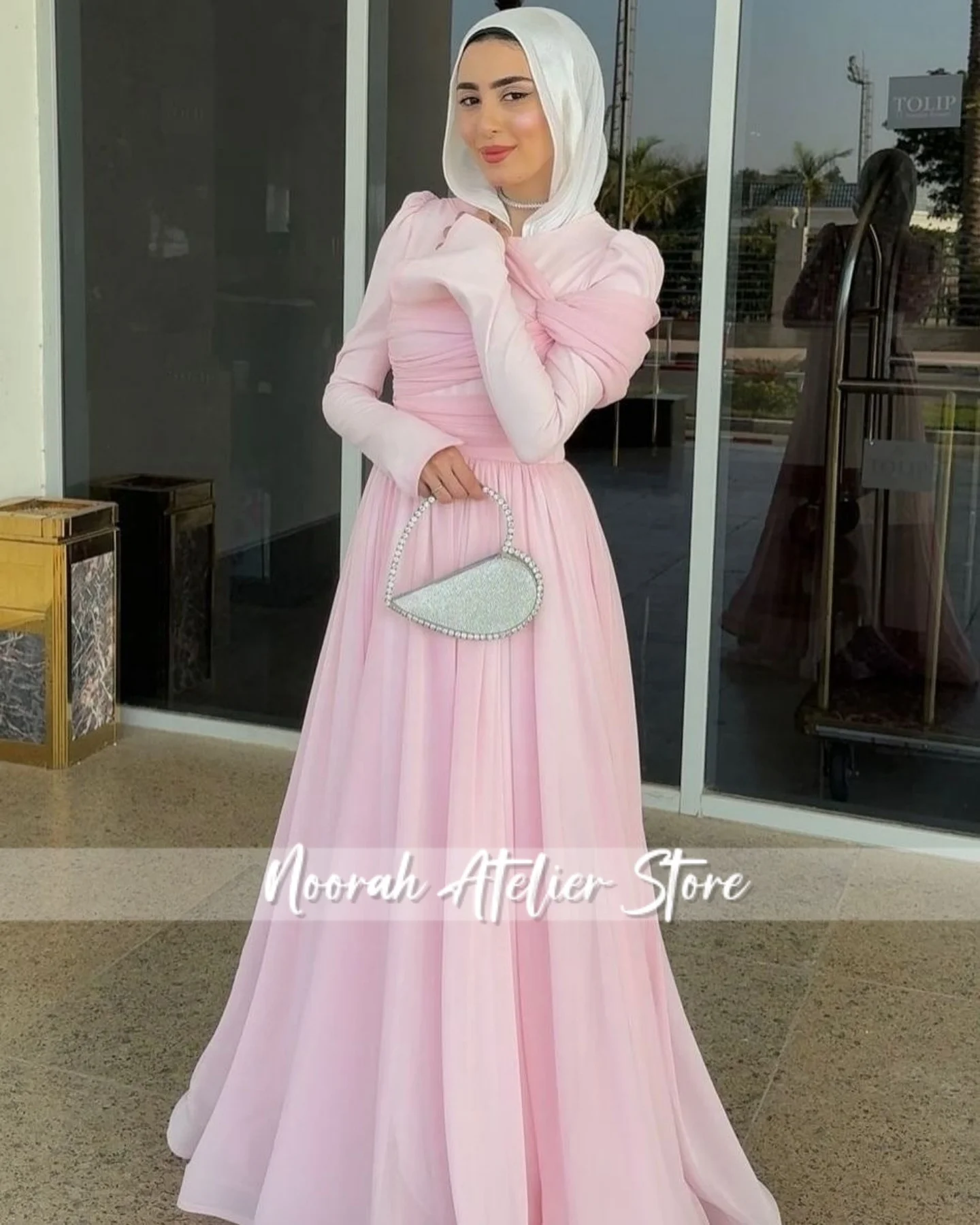 Hellrosa lange Ärmel, luxuriöse Abendkleider 2025, Damen-Dubai-Aline, bodenlang, Promi-Partykleid, Abschlussballkleid, individuell gestaltet