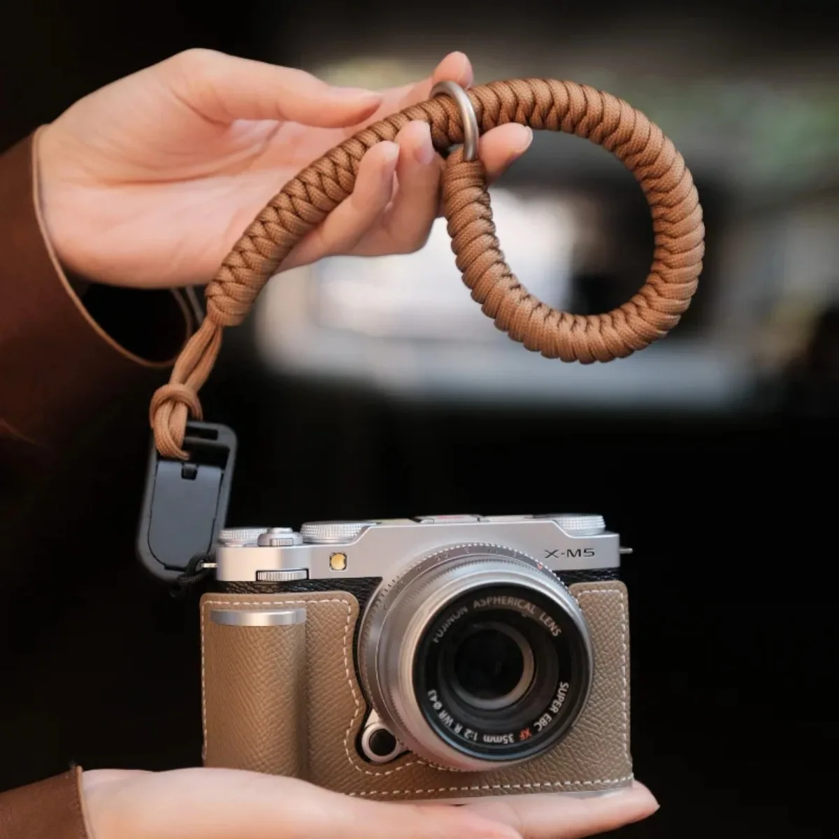 本革牛革カメラバッグ保護ケースカバーベースハンドグリップショルダーベルトハンドストラップ富士フイルム XM5 富士 X-M5