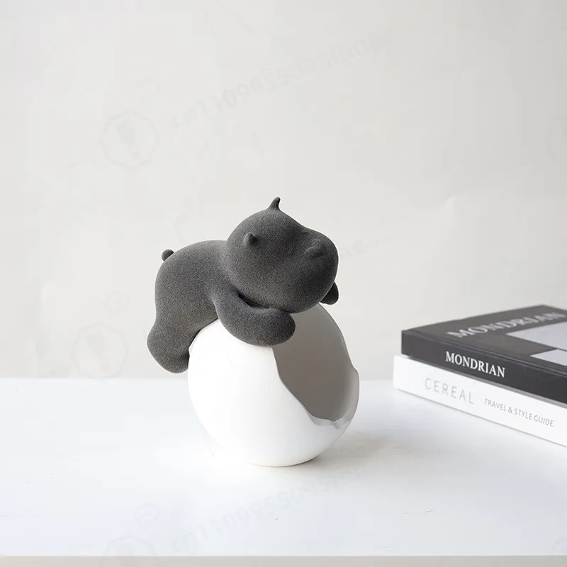 Modern Home Living Room Desktop Entry Entrance Cabinet TV Cabinet Key Storage Love Cartoon Ornament