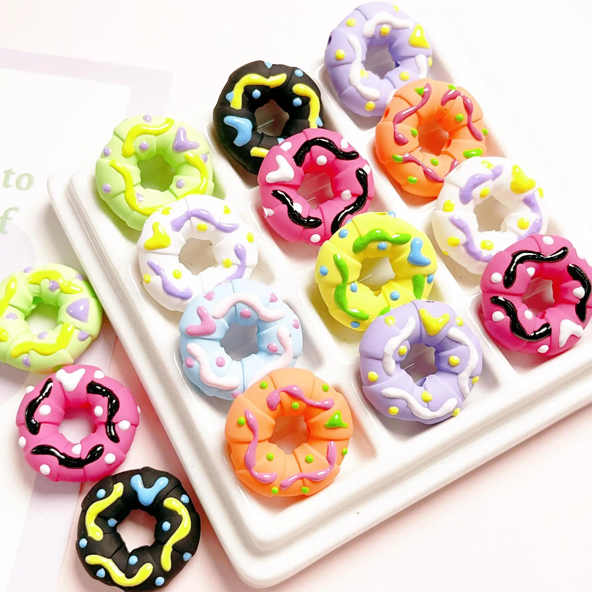 40pcs 25mm Rubber Resin Food Bread Donut Shape Jewelry Beads with Hand Painting Oil Drop Simulation Ornament Bracelet Beading