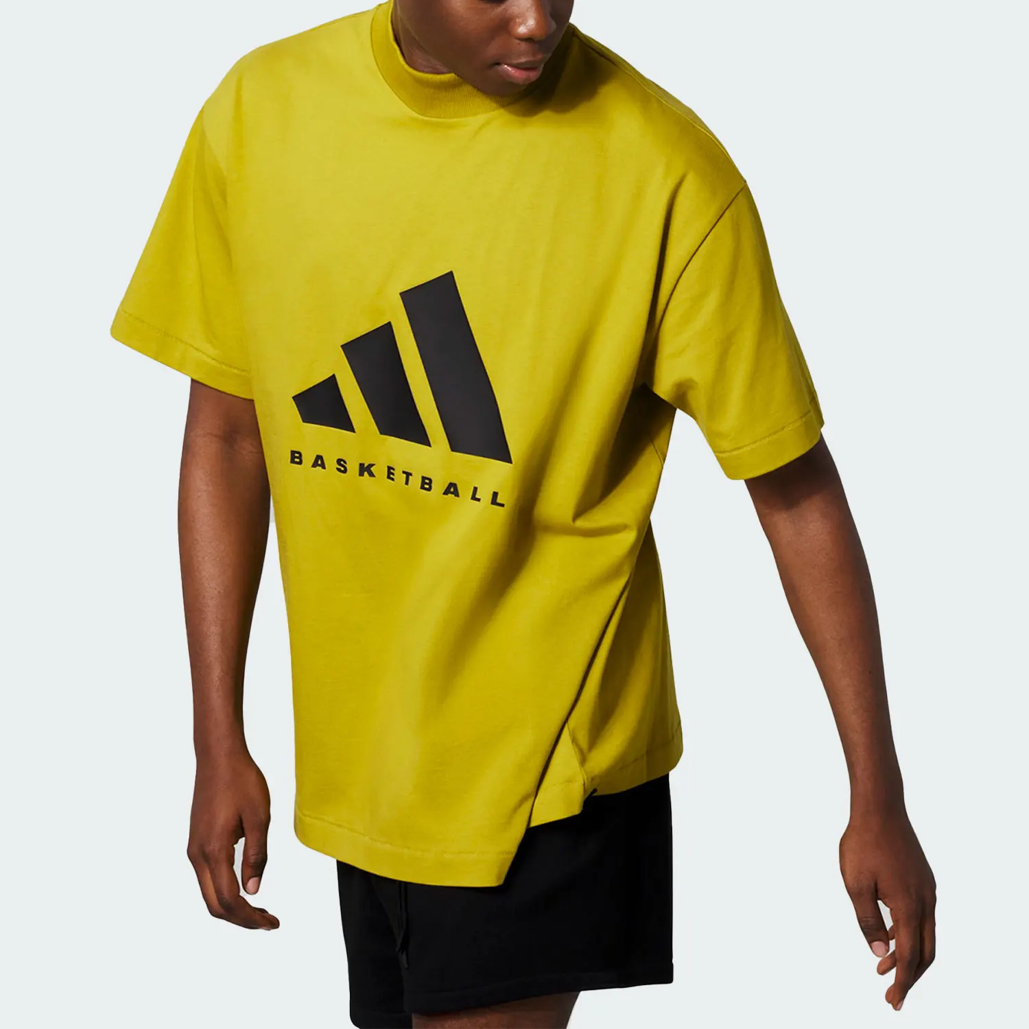 

Оригинальная мужская и женская спортивная футболка Adidas с круглым вырезом, свободного кроя, дышащая, с короткими рукавами, IR8490