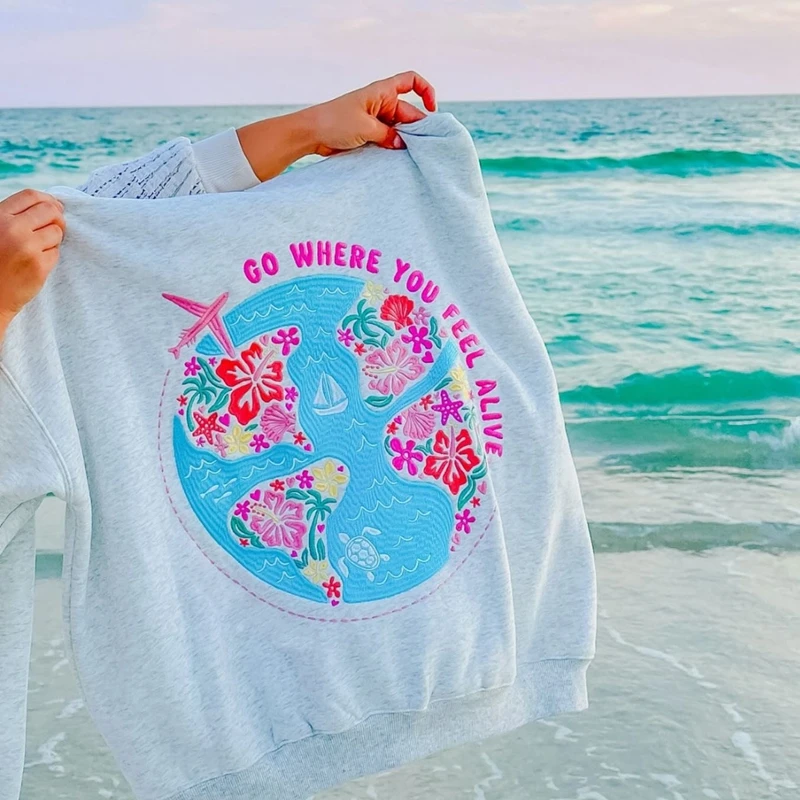 

Y2K Hoodie Women Teen Girls Embroidered Pullover Top with Pocket Cute Floral Preppy Loose Hoodies Autumn Winter Sweatshirts