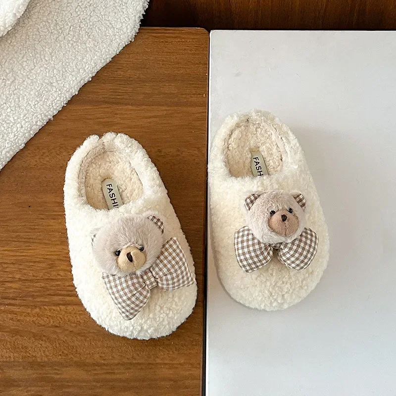 Girls Fashion Slippers with Cute Bears Kids Suede Warm Shoes Soft Bottom 2025 Winter Children Casual Flats Non-slip Versatile